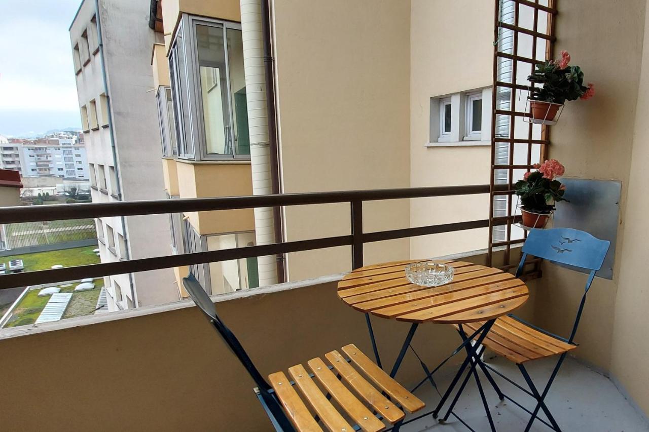 Le Family Lodge 2 Chambres 4 Personnes Classe 3 Etoiles Annecy Dış mekan fotoğraf